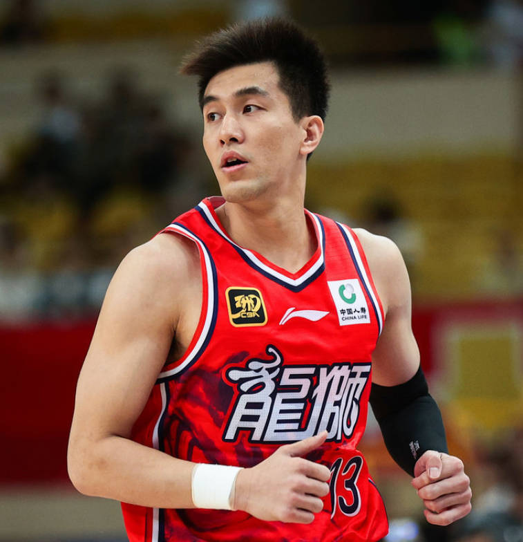 CBA名将对决！易建联迎战郭艾伦，谁能称王？的简单介绍
