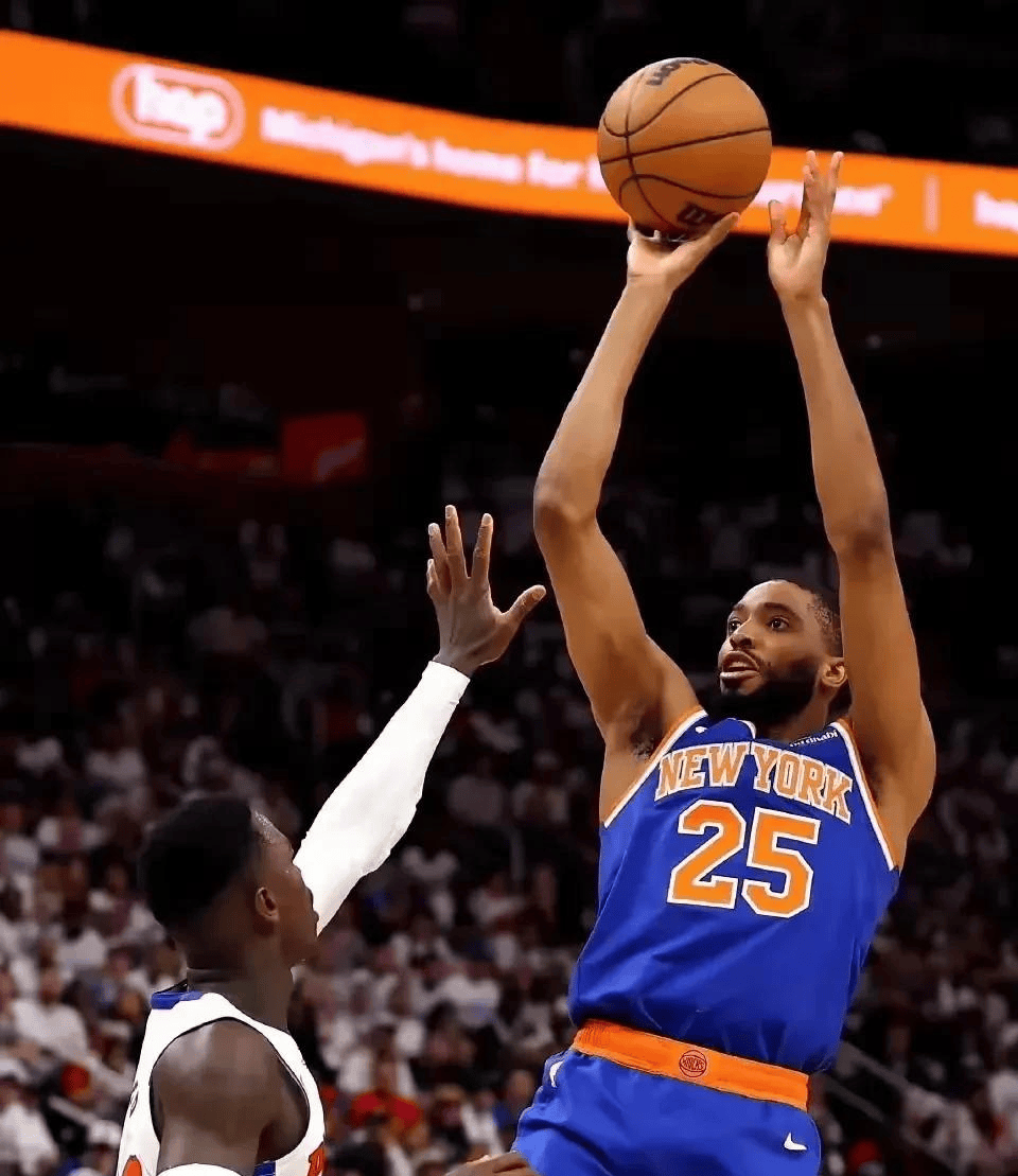 尼克斯队遭遇惨败，战绩继续低迷的简单介绍