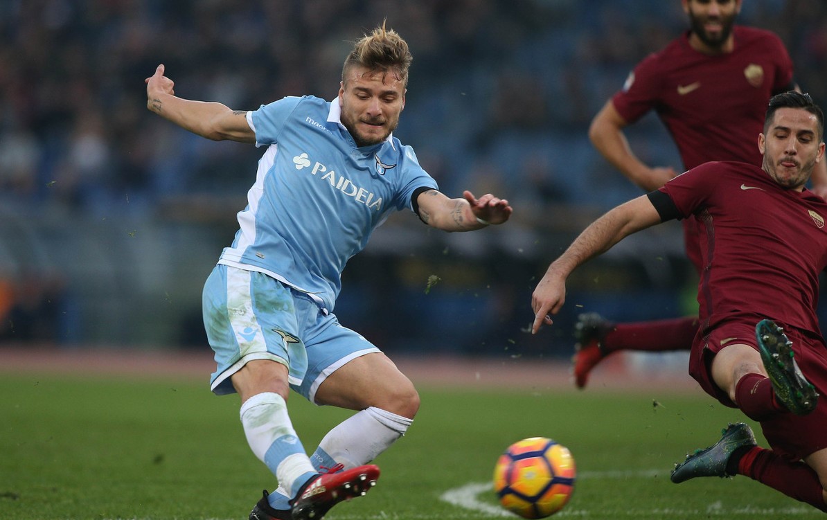 包含卡利亚里欧冠后防压力山大，教练忧心重重的词条