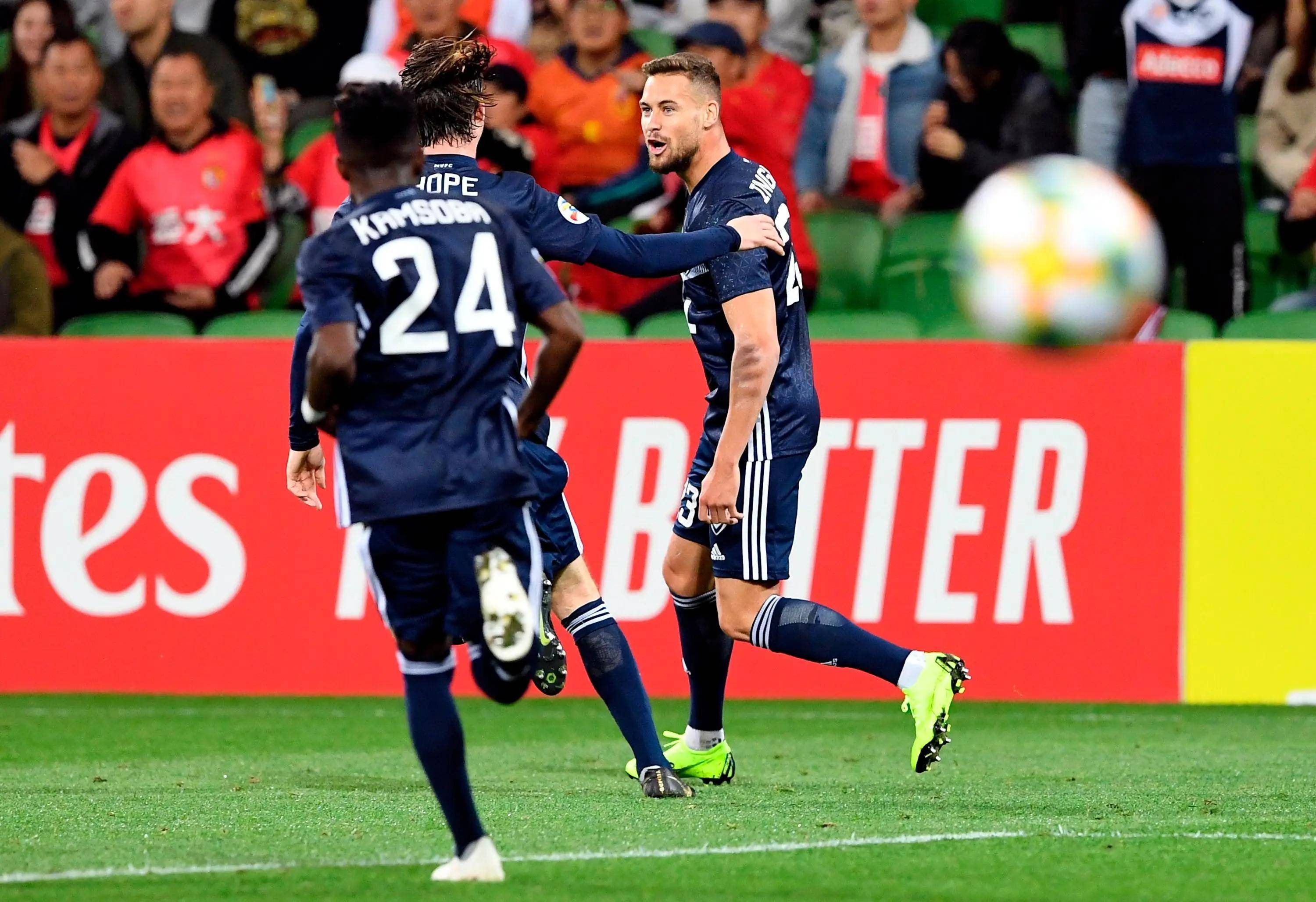 包含澳洲赛场烽火重燃：韩国队力压澳大利亚队的词条