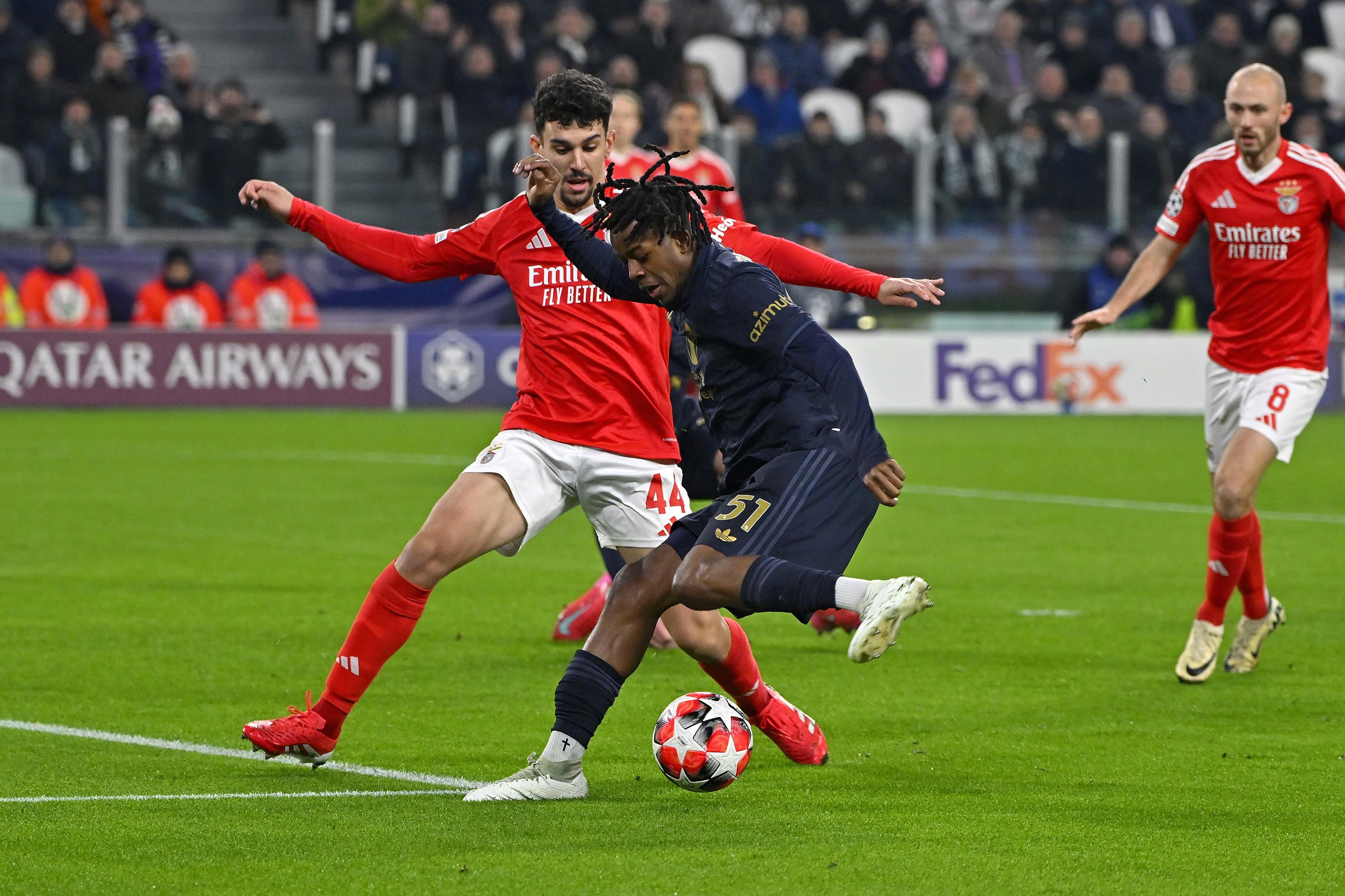 尤文图斯遭遇惨败，无缘欧冠四强