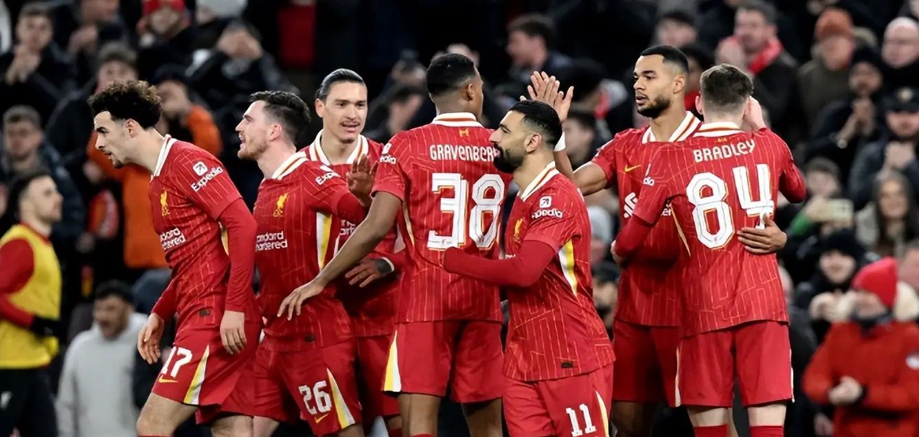 包含利物浦阵容深度展现，一举击败英超劲旅的词条