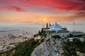 关于希腊国家队精彩出击，成功晋级欧预赛半决赛的信息