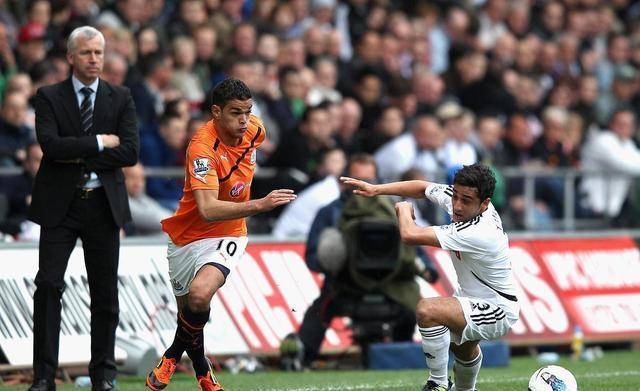 包含斯托克城门将神勇扑救,力保零封胜局的词条 包含斯托克城门将神勇扑救,力保零封胜局的词条