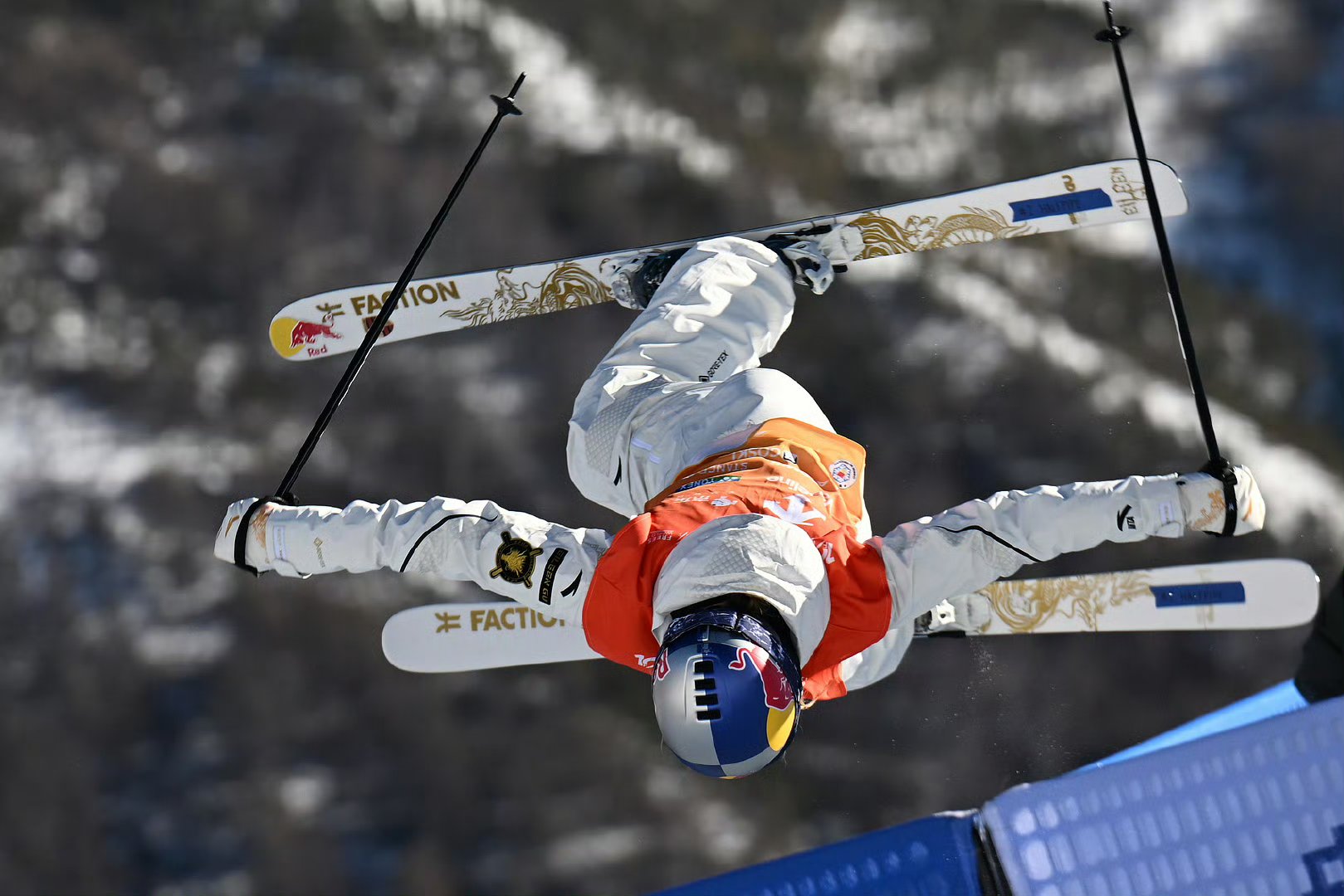 比赛成绩屡创新高震撼世界观众 比赛成绩屡创新高震撼世界观众