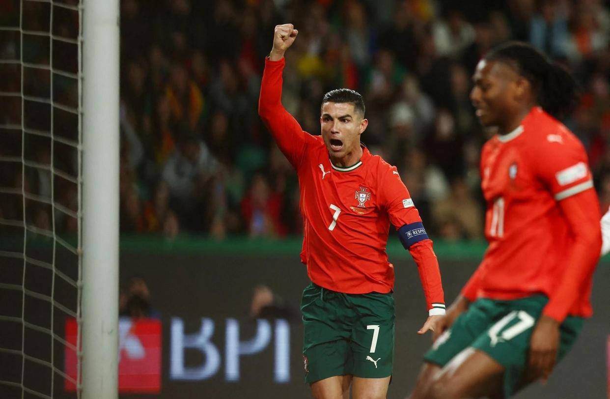 关于中超焦点战:C罗vs巴萨,击败引发关键一战的信息 关于中超焦点战:C罗vs巴萨,击败引发关键一战的信息