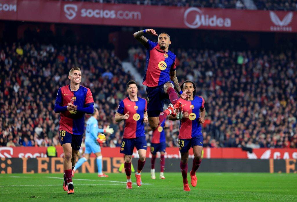 巴塞罗那主场作战，球迷期待豪华表现的简单介绍