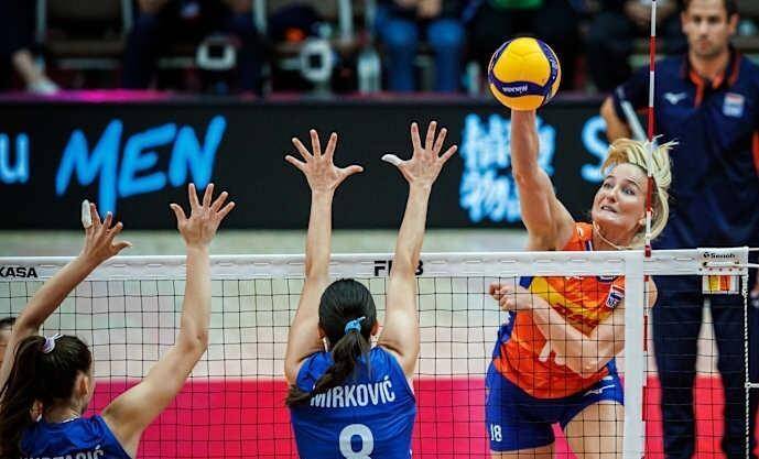 关于日本羽毛球队血洗中国羽毛球队，马琳完成帽子戏法的信息