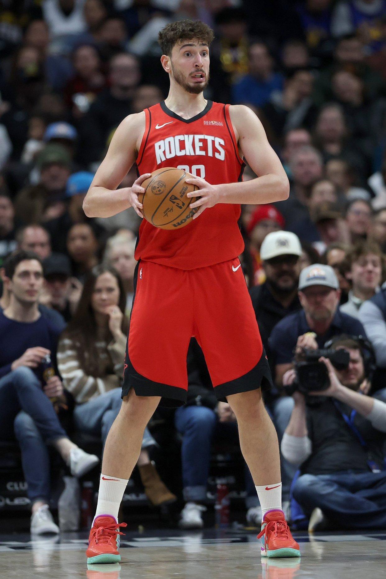 火箭险胜篮网，晋级东部半决赛