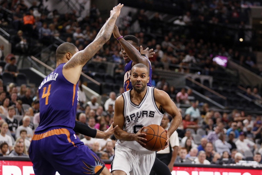 太阳客场击败马刺，终结对手连胜