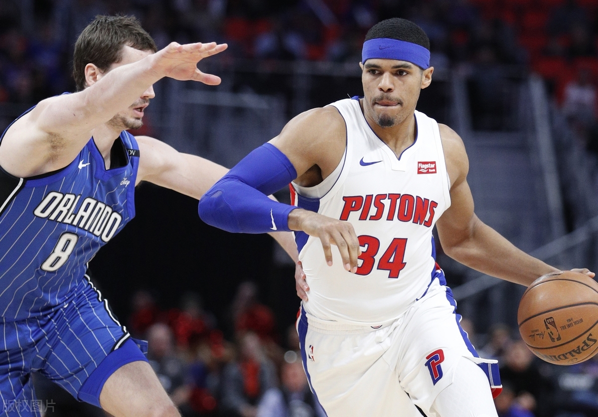 热火力克意大利男篮,哈里斯送出助攻 热火力克意大利男篮,哈里斯送出助攻