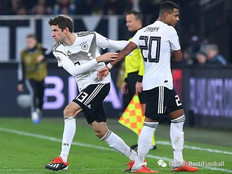 泰国队完胜德国队,黄鸭组合关键制胜的简单介绍 泰国队完胜德国队,黄鸭组合关键制胜的简单介绍