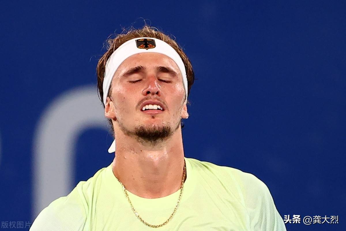 澳网险胜联合杯,兹维列夫扛起全队 澳网险胜联合杯,兹维列夫扛起全队